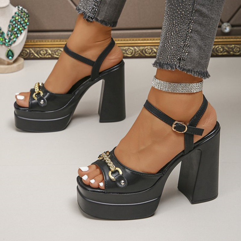 Nuovi prodotti estivi 2026 Tes - Casual Sandal Leather recensione e prezzo
