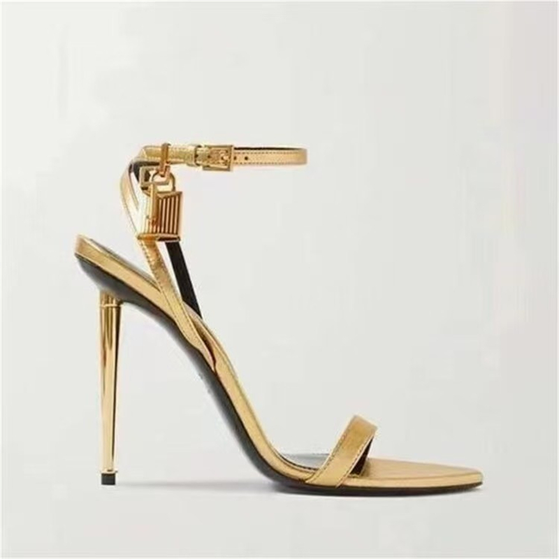 Cinturino con fibbia Tinta uni - Casual Sandal Leather recensione e prezzo